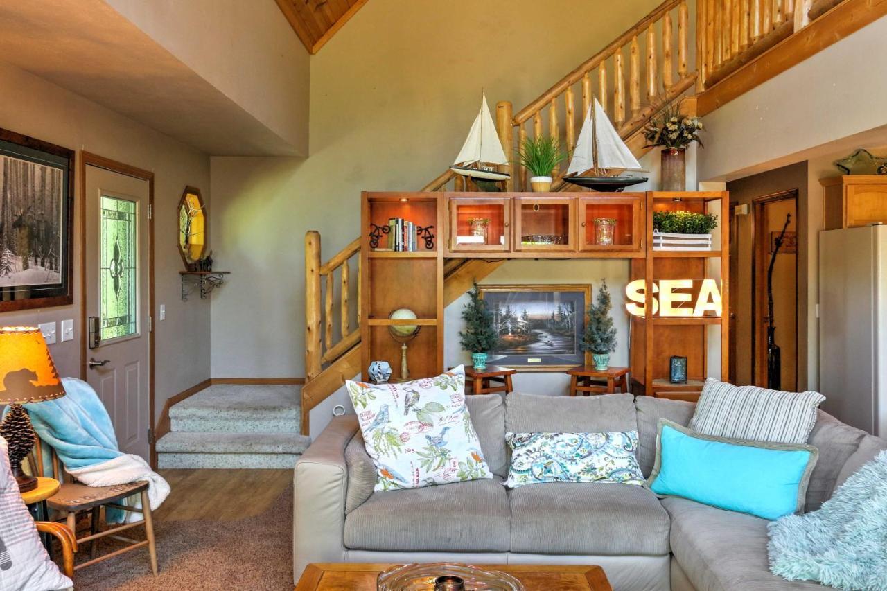 Roomy House On 2 Acres - 2 Mi To Egg Harbor Beach! Extérieur photo